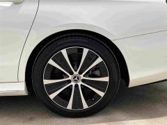 Mercedes-Benz E-Class New Energy 2022 E 350 e L plug-in hybrid sedan - фото 17