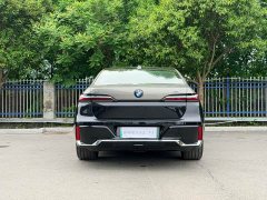 BMW i7 2023 xDrive60L M Sports Package - фото 9