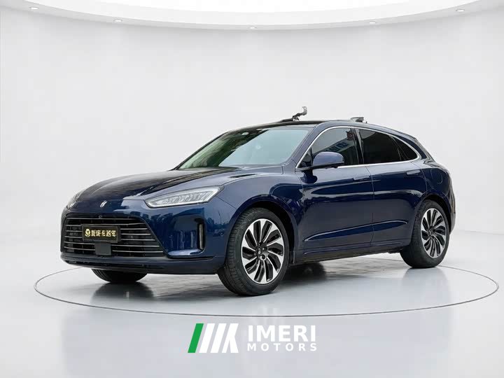 AITO Wenjie M5 2022 extended-range rear-wheel drive standard version - автомобиль из Китая