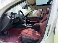 BMW 3 Series 320Li M Sport Package - фото 4
