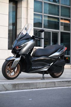 Yamaha XMAX 300 cc - фото 3