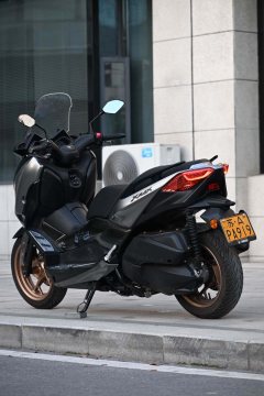 Yamaha XMAX 300 cc - фото 5