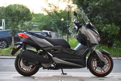 Yamaha XMAX 300 cc - фото 8