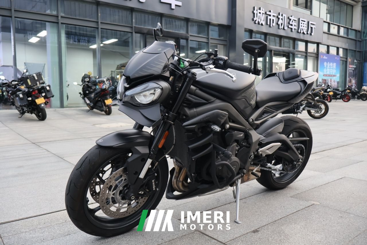 2022 Triumph Street Triple 765