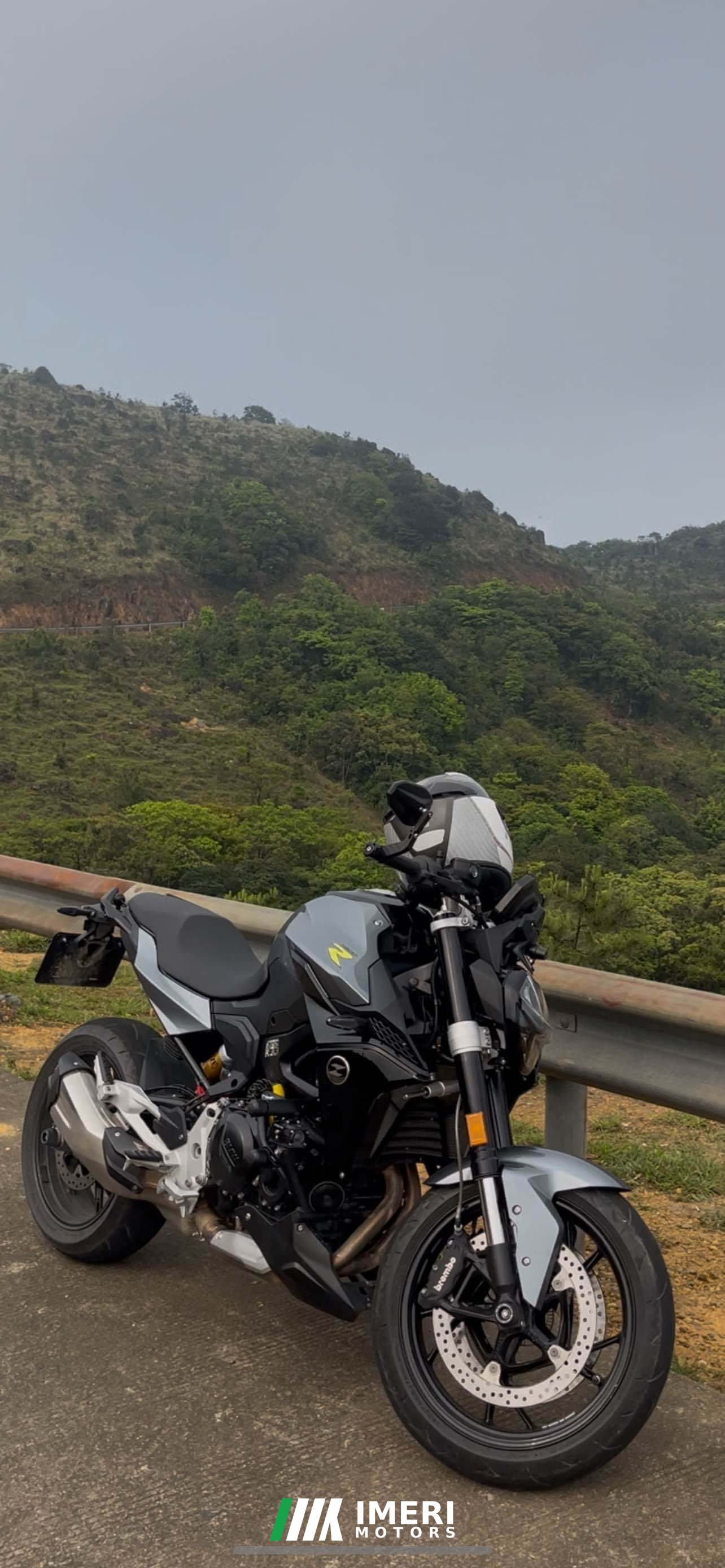 2022 BMW F 900 R