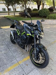Kawasaki Z900 950 cc - фото 1