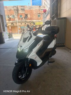 KYMCO Rowing S350 - фото 2