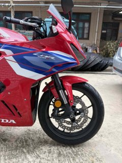 Honda CBR400R - фото 5