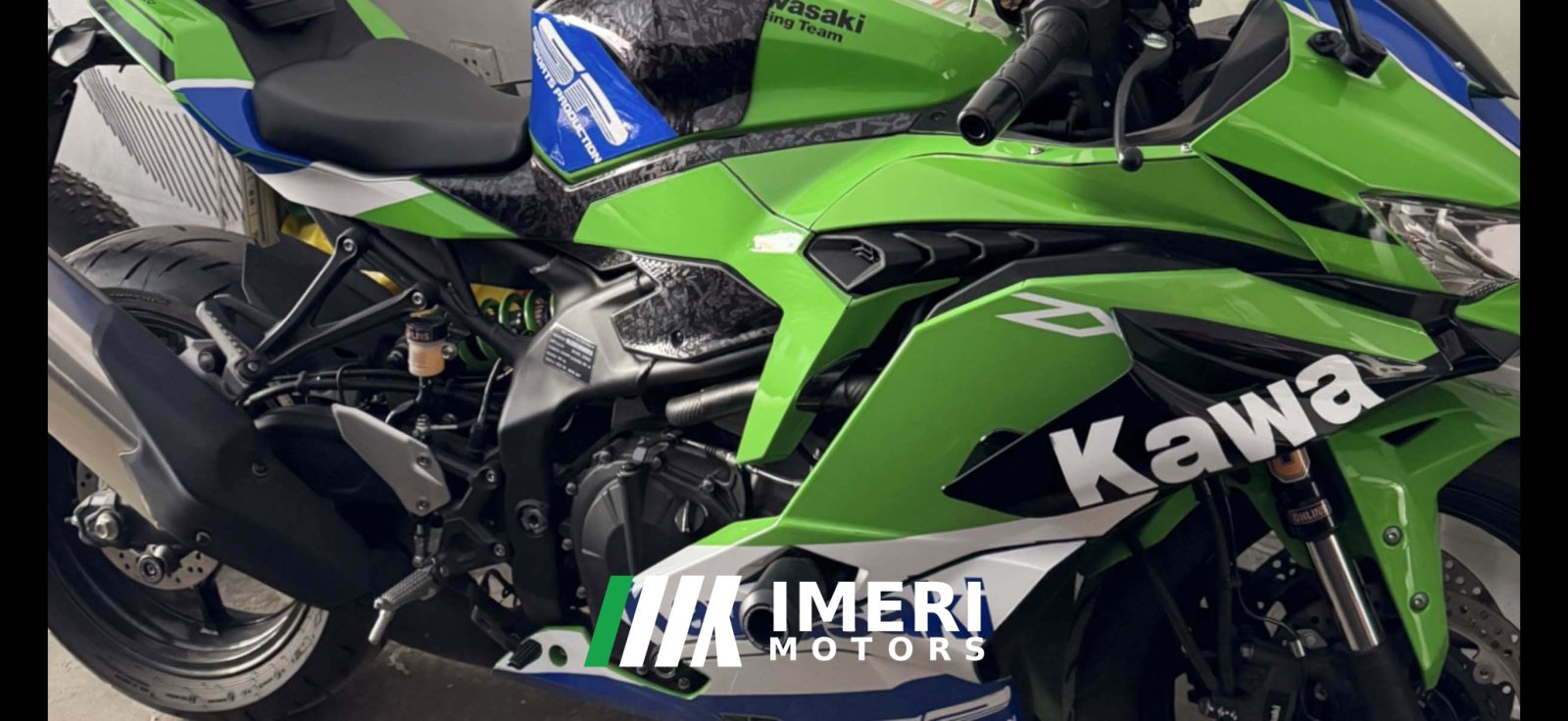 2023 Kawasaki ZX-4R 400 cc
