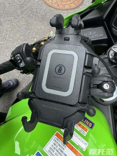 Kawasaki ZX-4R 400 cc - фото 4