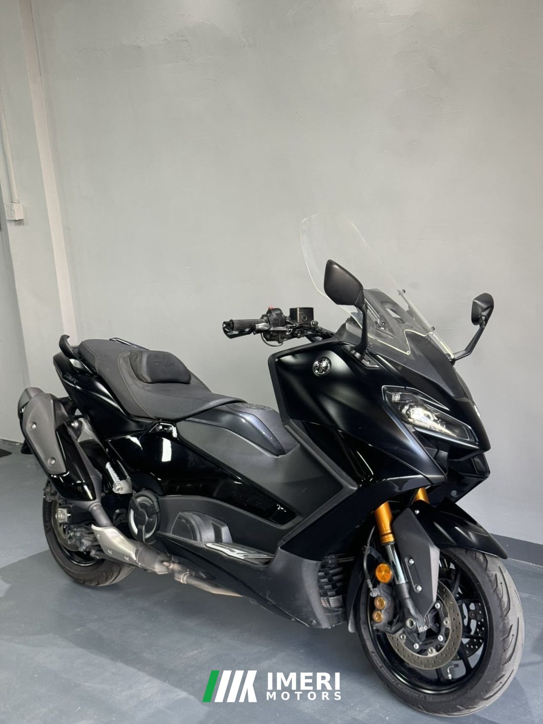 Yamaha TMAX 560 cc - мотоцикл из Китая