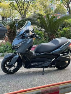 Yamaha XMAX 300 cc - фото 5