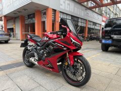 Honda CBR650R - фото 1