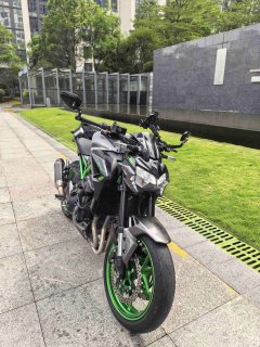 Kawasaki Z900 950 cc - фото 2