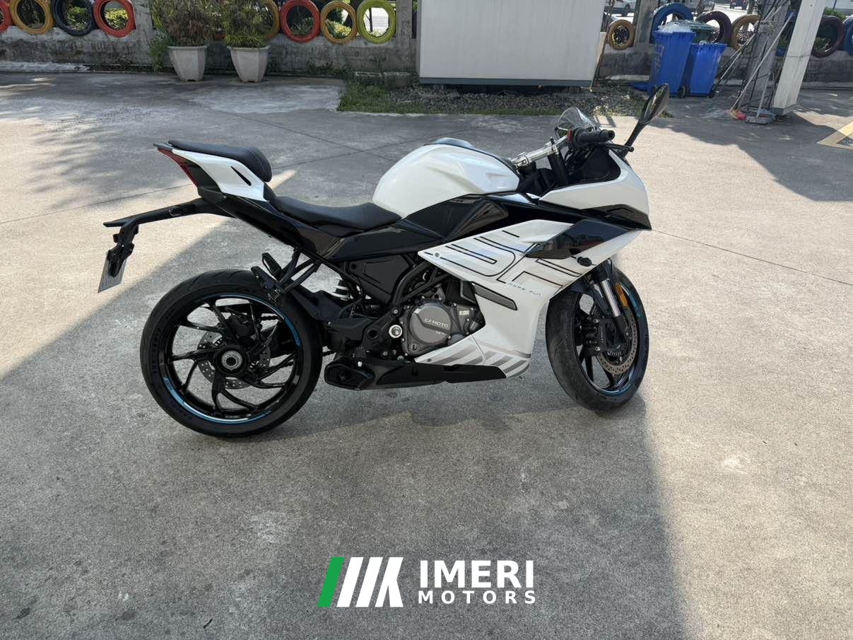 2025 CFMOTO 250SR