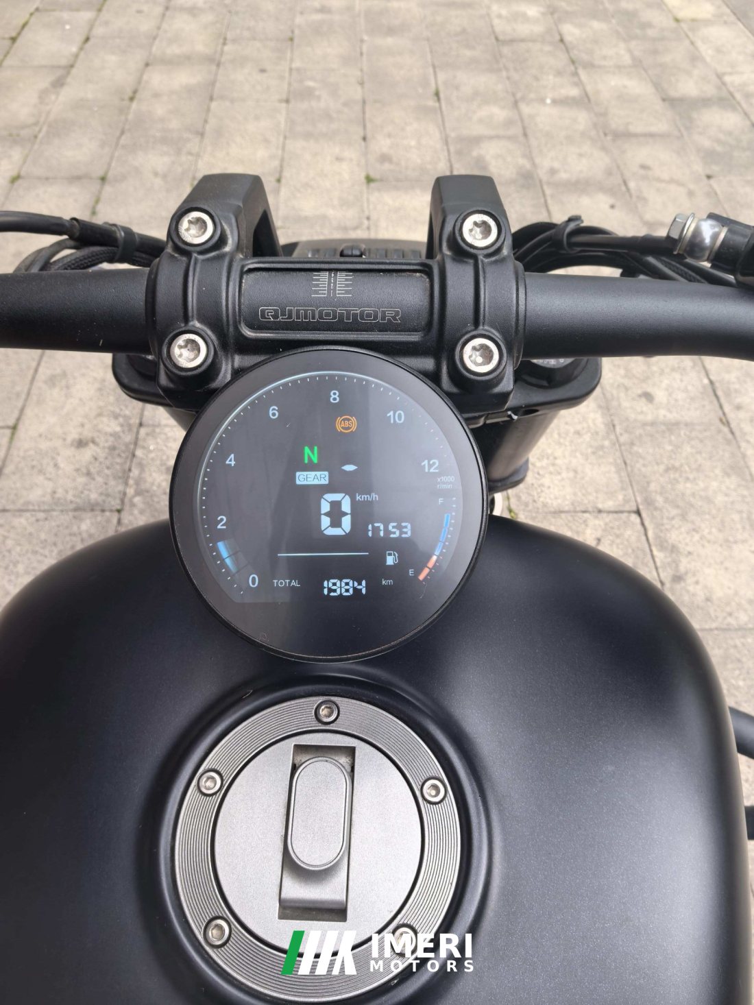 QJMOTOR 350 - мотоцикл из Китая
