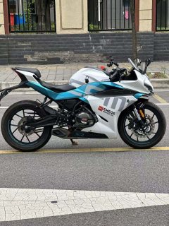 CFMOTO 250SR - фото 4