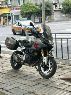 BMW F 900 XR - фото 1