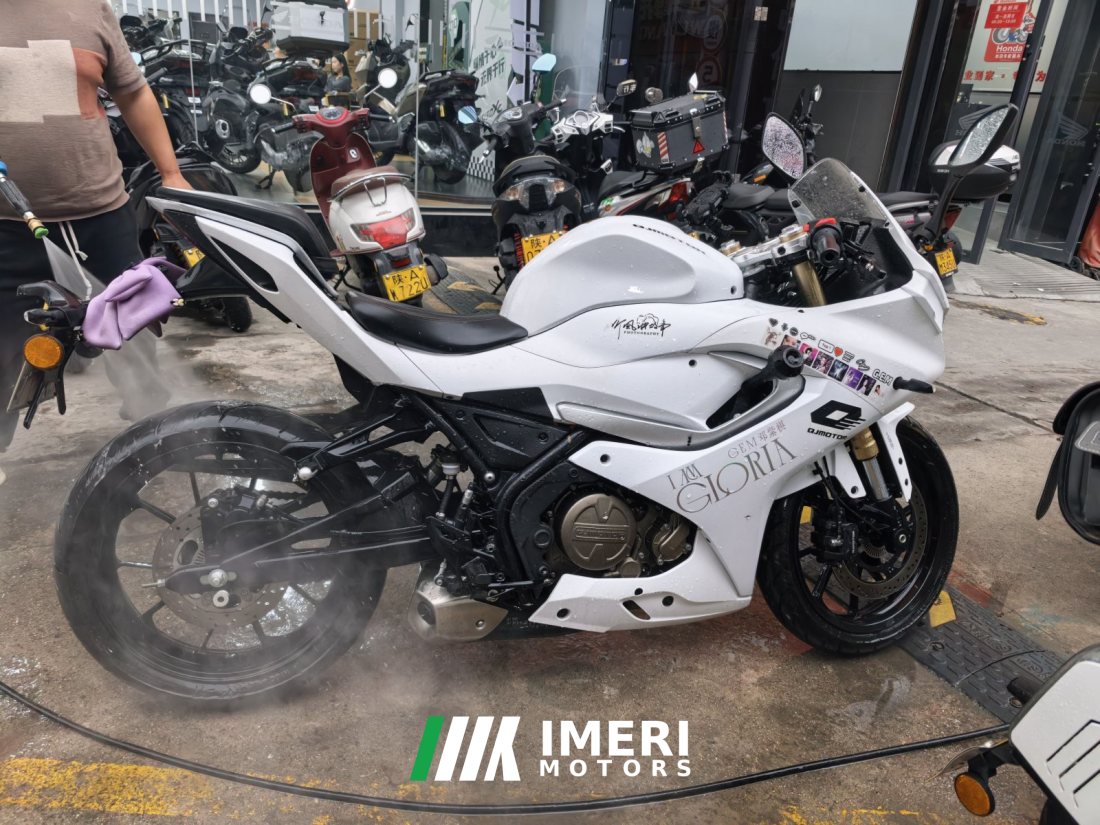 QJMOTOR SRK 250 - мотоцикл из Китая