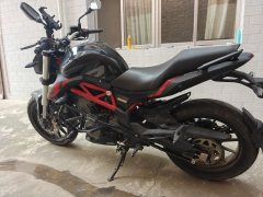 Benelli TNT 300 / BN 302S - фото 4