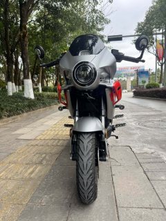 QJMOTOR 150 cc - фото 1