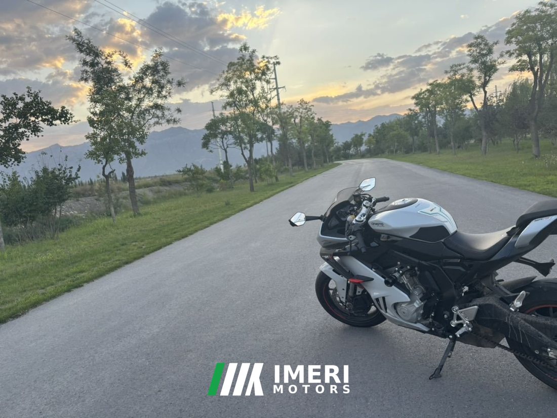 CFMOTO 675SR-R - мотоцикл из Китая
