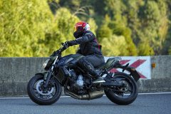 Kawasaki Z650 - фото 1
