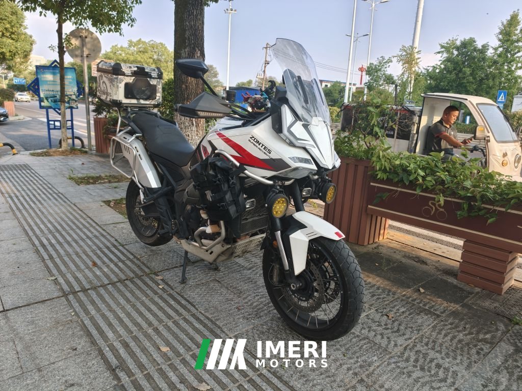 Zontes 703F 700 cc - мотоцикл из Китая