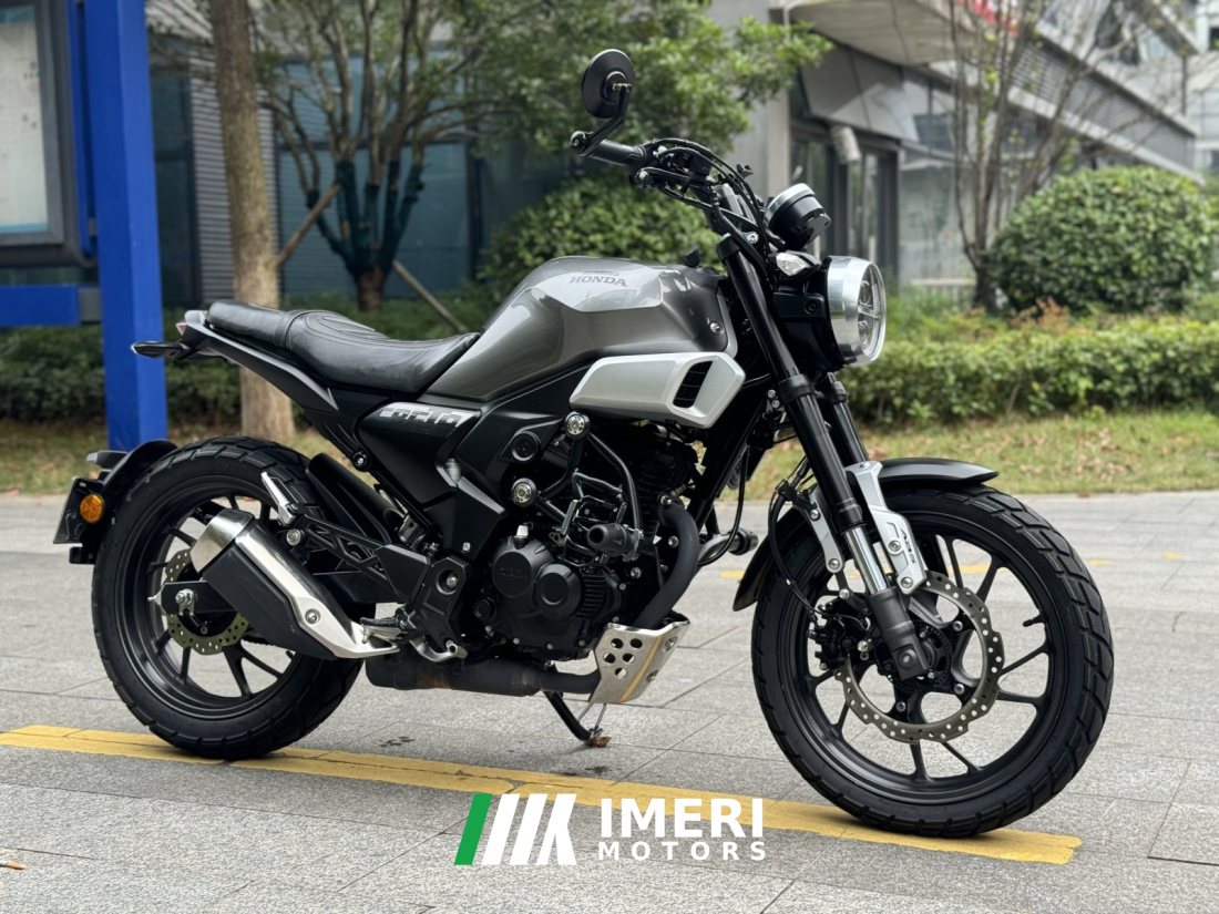 Sundiro Honda CBF190TR - мотоцикл из Китая