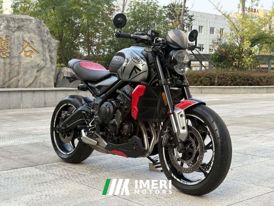 Triumph Trident 660 - мотоцикл из Китая