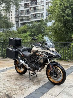 Benelli TRK552 550 cc - фото 4