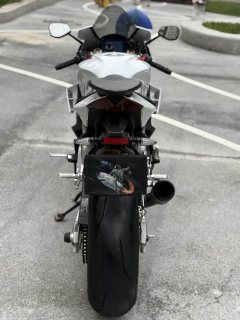 Aprilia RSV4 1100 cc - фото 9