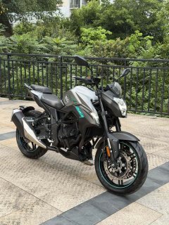 Voge 300R - фото 4