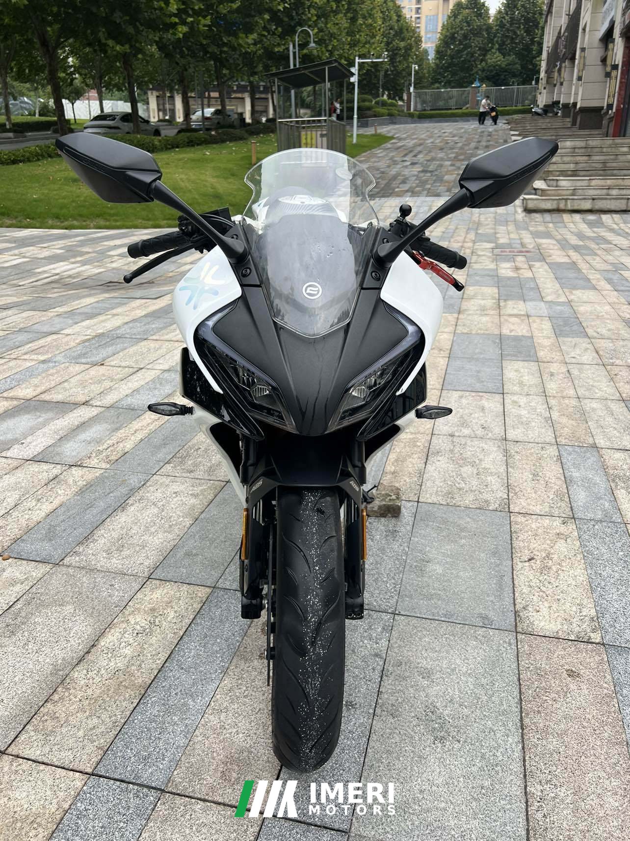2023 CFMOTO 250SR