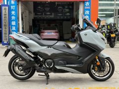Yamaha TMAX 560 cc - фото 4