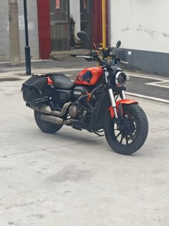 QJMOTOR Flash 300 - фото 1