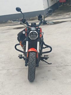QJMOTOR Flash 300 - фото 3
