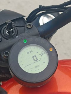 QJMOTOR Flash 300 - фото 7