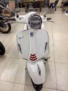 VESPA GTS 300 cc - фото 2