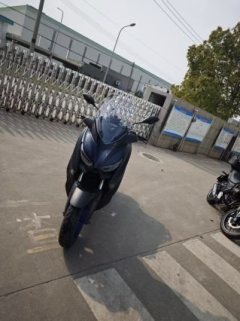 Yamaha XMAX 300 cc - фото 2