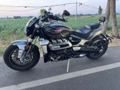 Triumph Rocket 3 2500 cc - фото 5