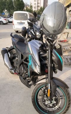 Voge 300R - фото 2