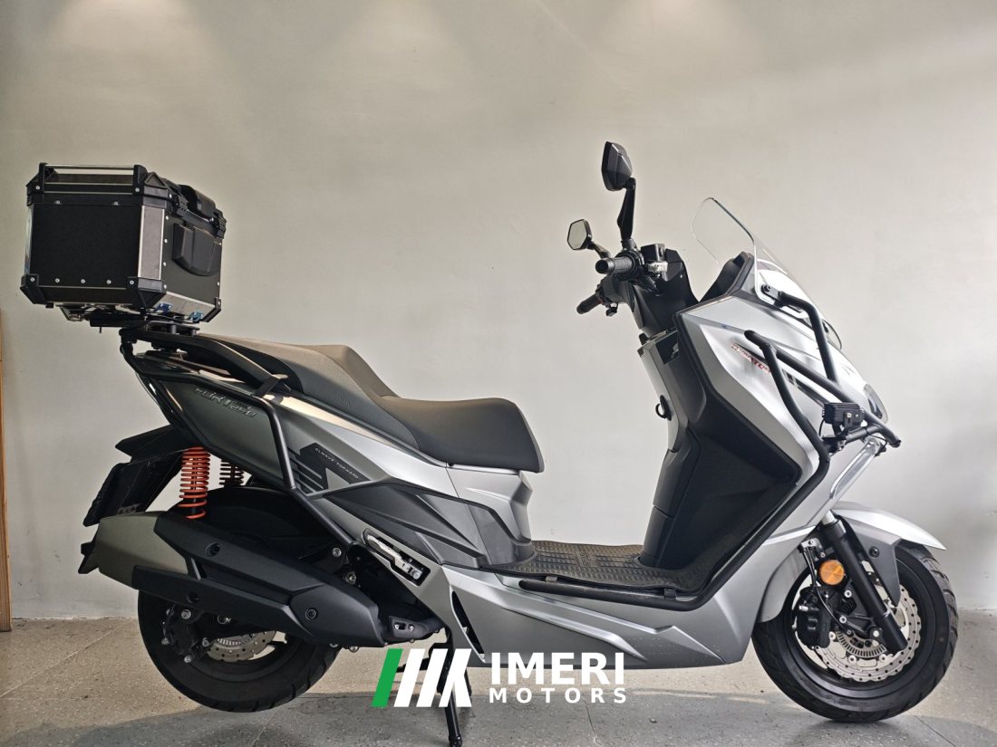 QJMOTOR Hong 250 - мотоцикл из Китая