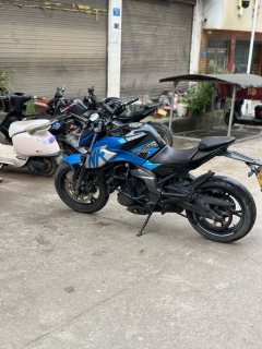 CFMOTO 400NK - фото 5