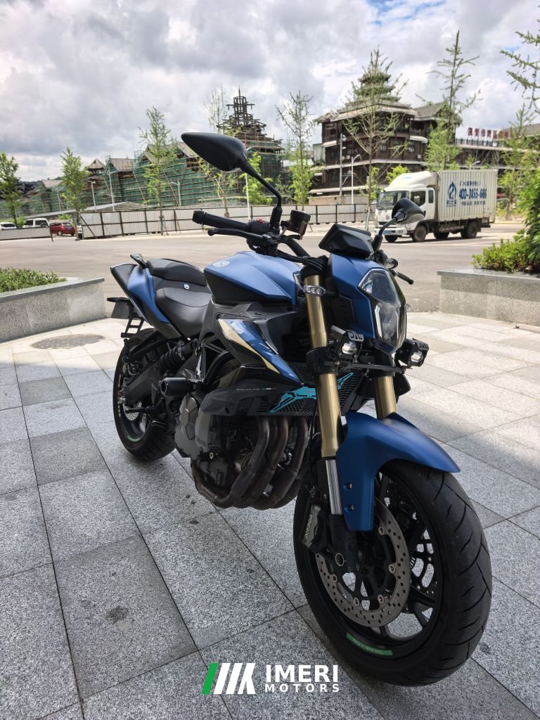 2021 Benelli TNT600i