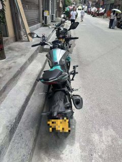 Voge 300R - фото 3