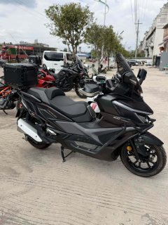 SYM Cruisym 400 - фото 2