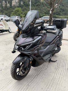 SYM Cruisym 400 - фото 3
