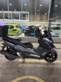 SYM Joymax Z 300 - фото 2