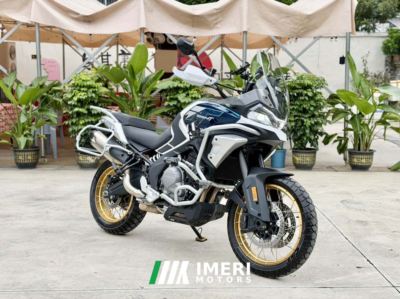 2025 CFMOTO 700MT